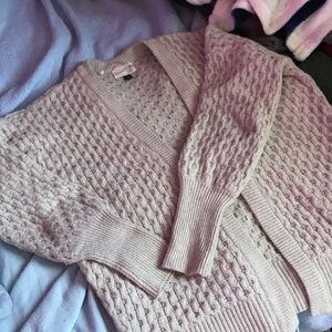 small soft universal thread knit sweater